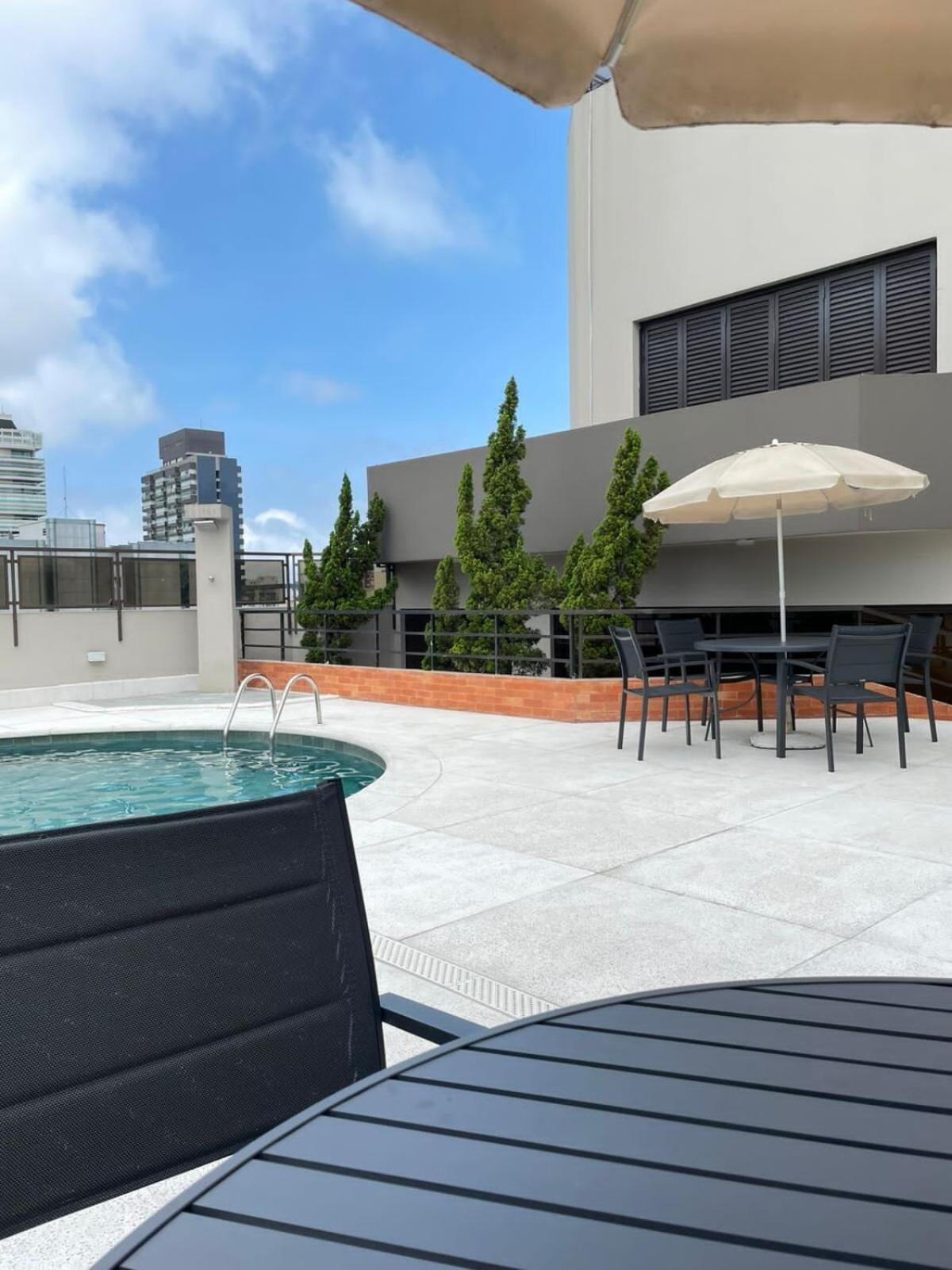 Flat No Hotel Cosmopolitan Com Estacionamento Gratis E Piscina Santos  Zewnętrze zdjęcie